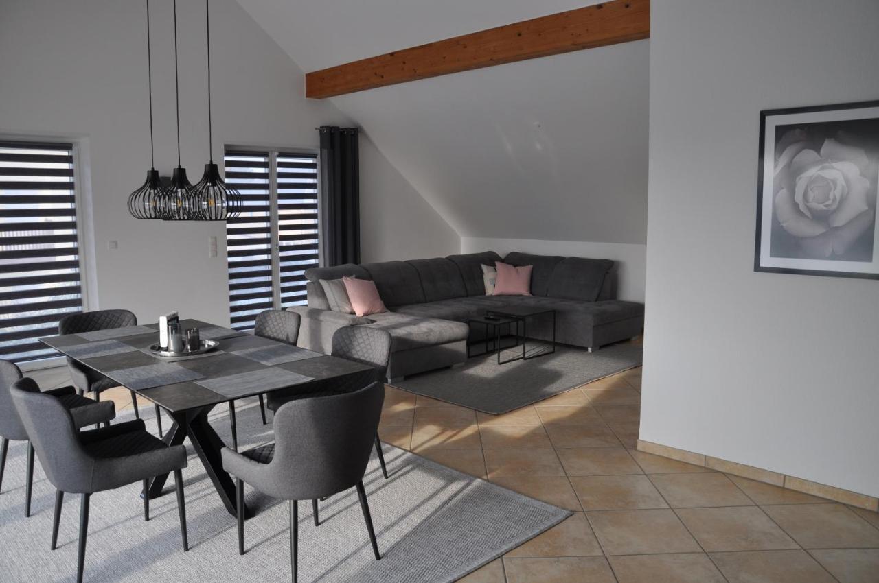 Schnurs Ferienwohnung Romerberg ภายนอก รูปภาพ